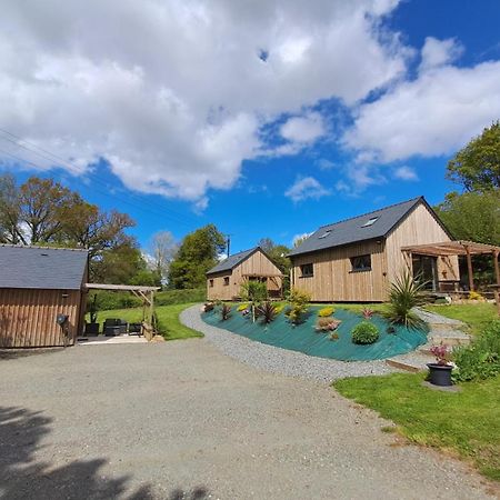 Chalets De Pont Cob Avec Spa Gouézec Kültér fotó